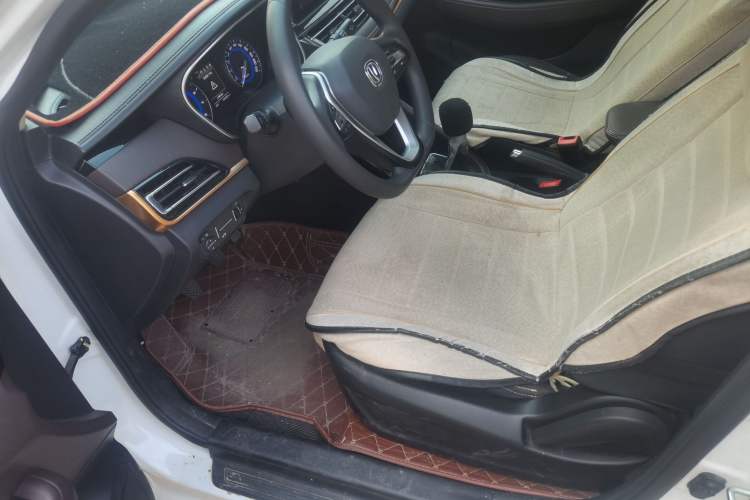 Used CHANGAN Eado DT 2018 1.6L Manual Smart Enjoyment Model