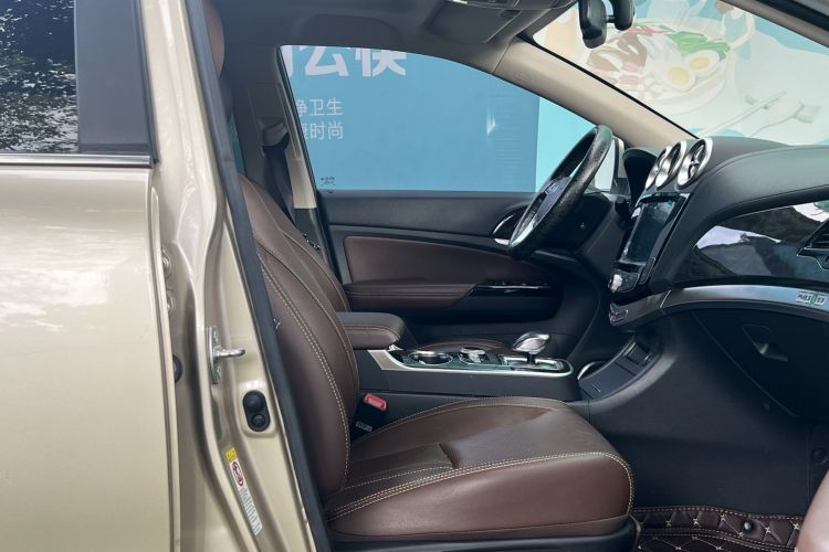 Used BYD Tang New Energy 2015 2.0T Four-Wheel-Drive Flagship Model