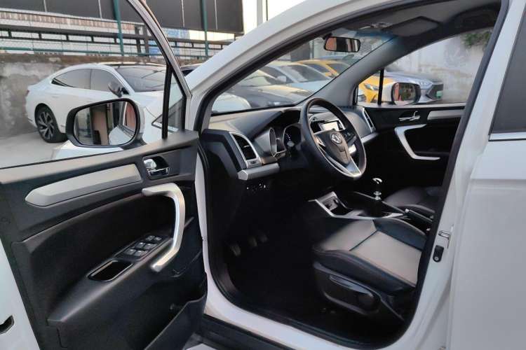 Used JAC Refine S3 2016 1.5L Manual Luxury Smart Version