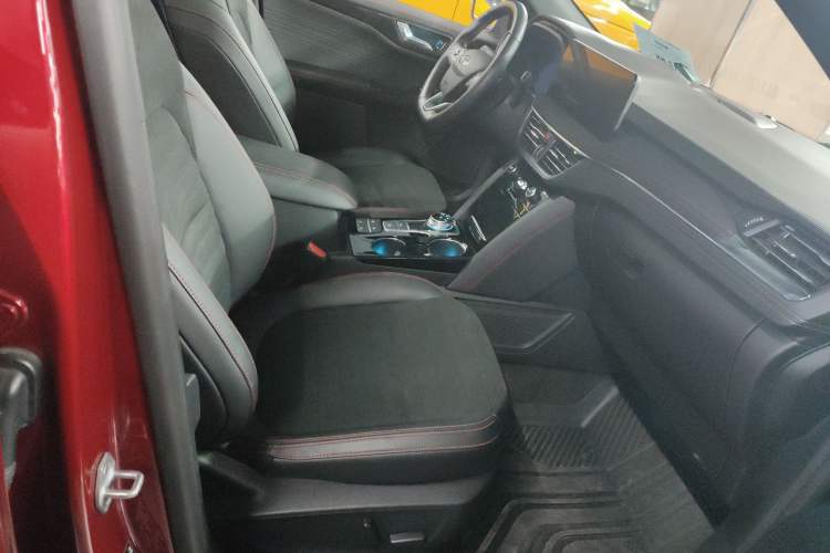 Used Ford Escape 2020 EcoBoost 245 Four-Wheel Drive ST-LINE Deluxe Edition