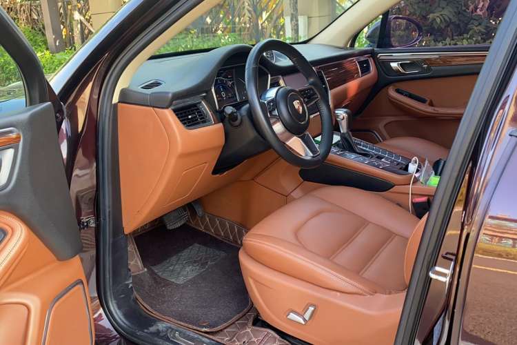 Used Zotye SR9 2017 2.0T Automatic Ultimate Dream Edition
