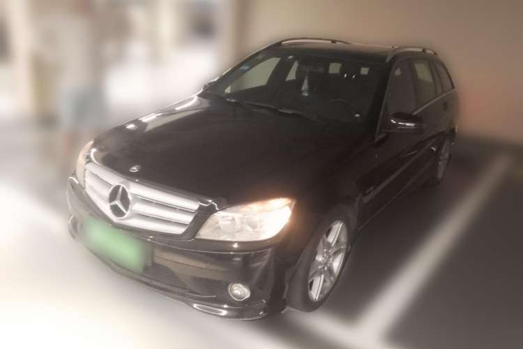 Used Mercedes-Benz C-Class 2011 C 200 Fashion Travel Edition