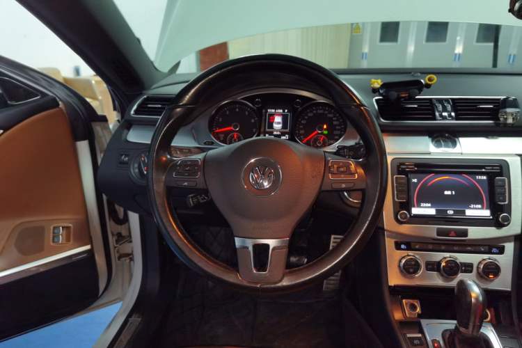 Used Volkswagen CC 2016 1.8TSI Luxury Model
