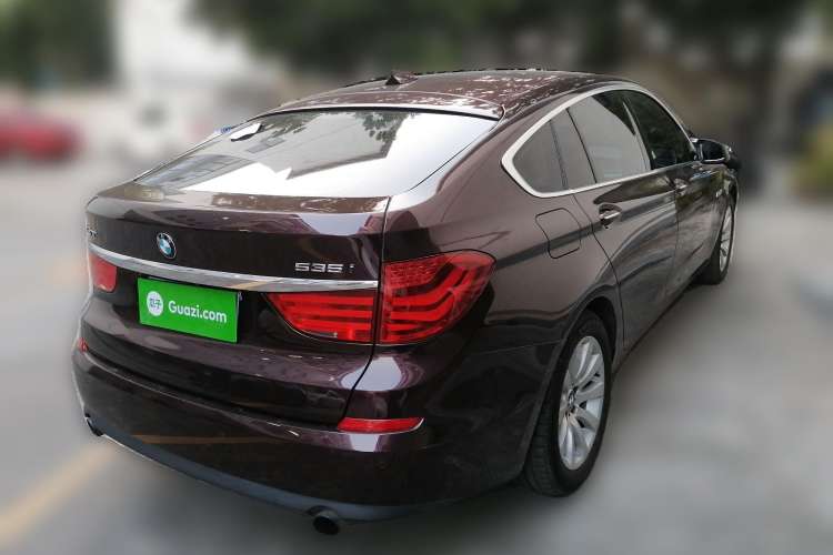 Used BMW 5 Series GT 2011 535i xDrive Luxury Edition Rear Right 45 Deg