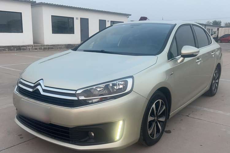 Used Citroen C4 Sega 2016 1.2THP Automatic Luxury Model