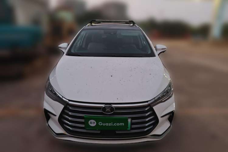 Used BYD Song MAX New Energy 2022 DM-i 105KM Flagship Model Front