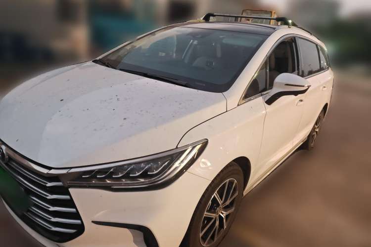 Used BYD Song MAX New Energy 2022 DM-i 105KM Flagship Model