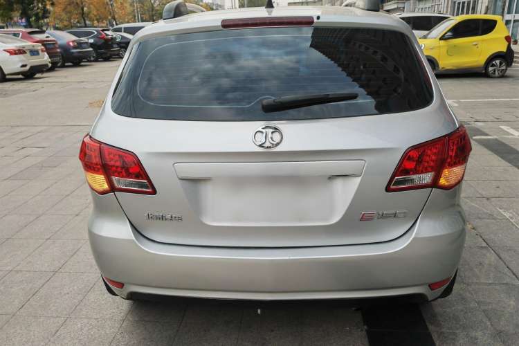 Used BAIC E Series 2013 Hatchback 1.5L Manual Lotte Edition