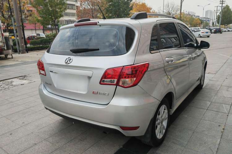 Used BAIC E Series 2013 Hatchback 1.5L Manual Lotte Edition