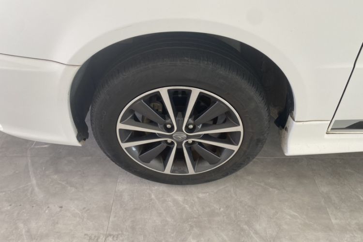 Used Soueast V3 Lingyue 2015 1.5L Manual Style Edition