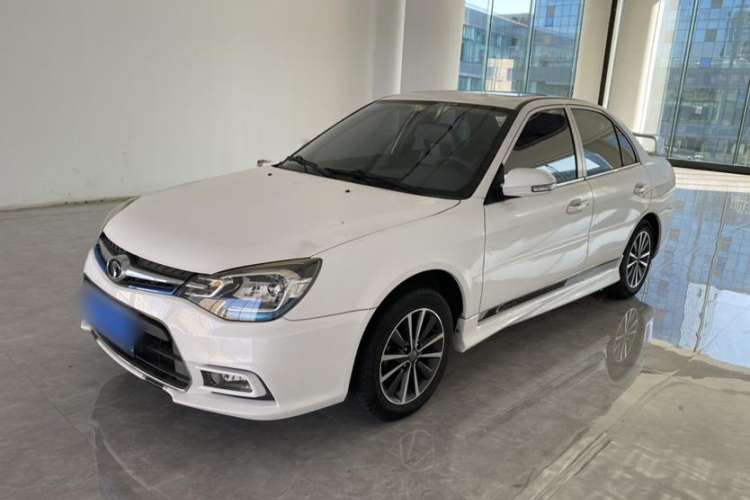 Used Soueast V3 Lingyue 2015 1.5L Manual Style Edition