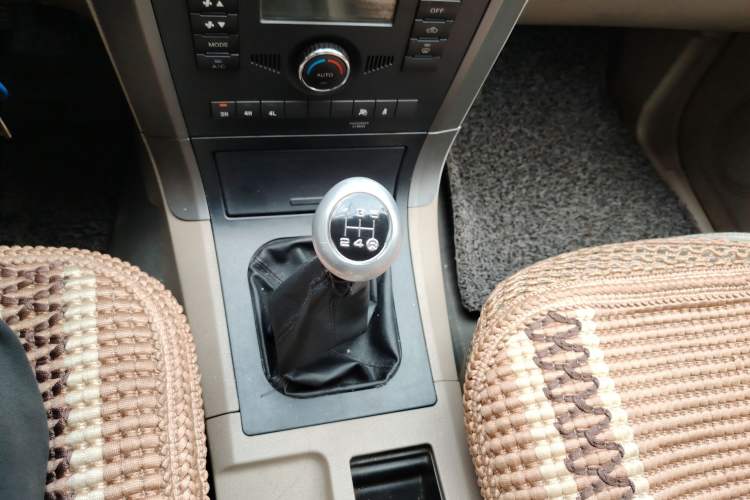 Used Haval H3 2010 Leading Edition 2.5 TCI Four-Wheel-Drive Luxury Model