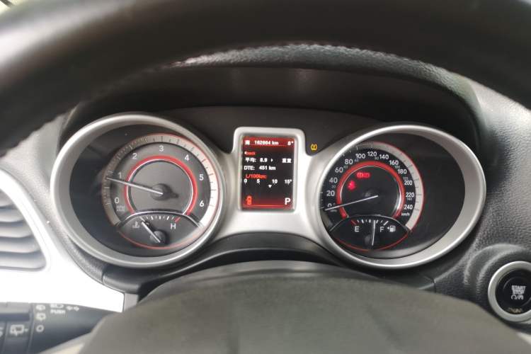 Used Dodge Journey 2015 2.0TD Four-Wheel Drive Luxury Edition
