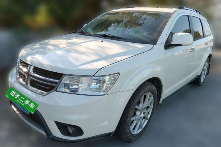 Used Dodge Journey 2013 2.4L Two-Wheel Drive Luxury Version