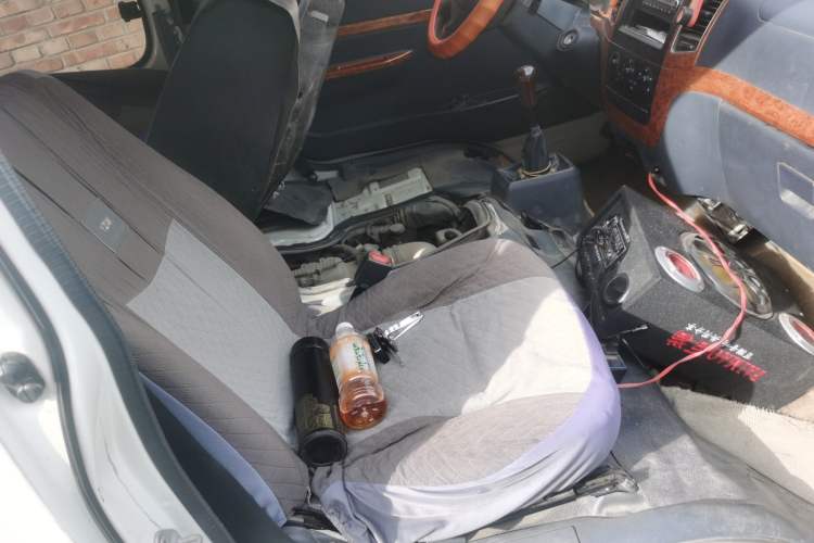 Used King Long Golden Way 2019 2.0L Van Series V20
