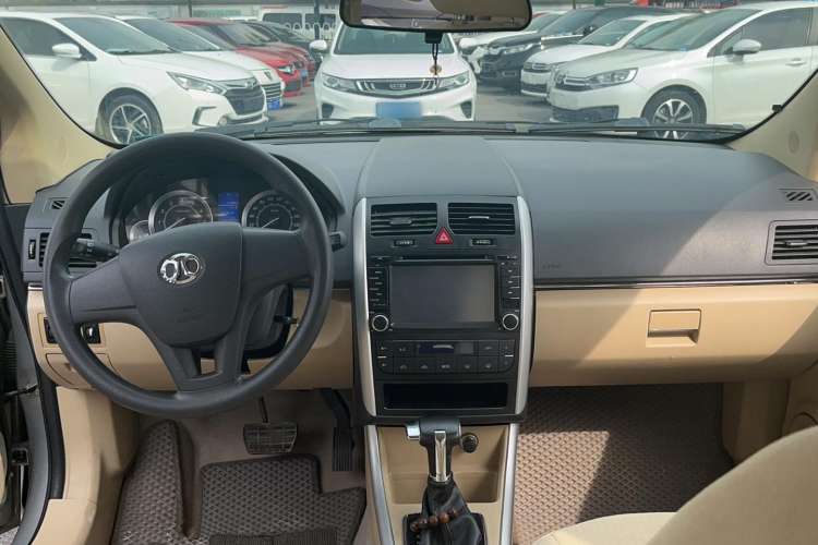 Used BAIC Off-Road E Series 2013 Hatchback 1.5L Automatic Lotte Edition