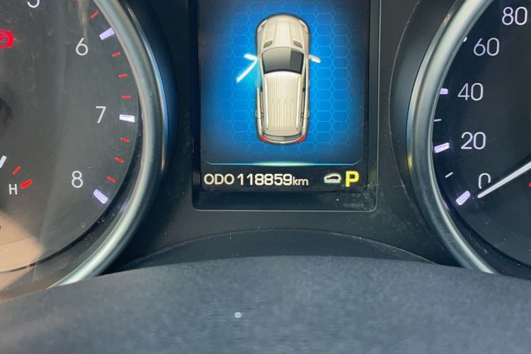 Used Haval H8 2015 2.0T Four-Wheel Drive Luxury Model