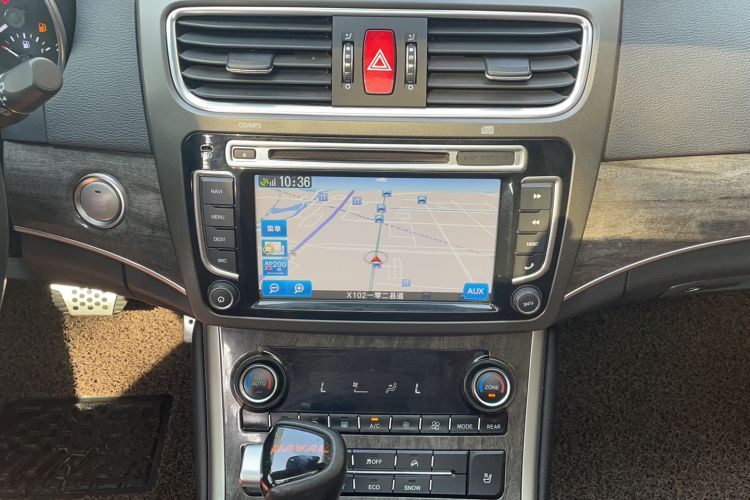 Used Haval H8 2015 2.0T Four-Wheel Drive Luxury Model