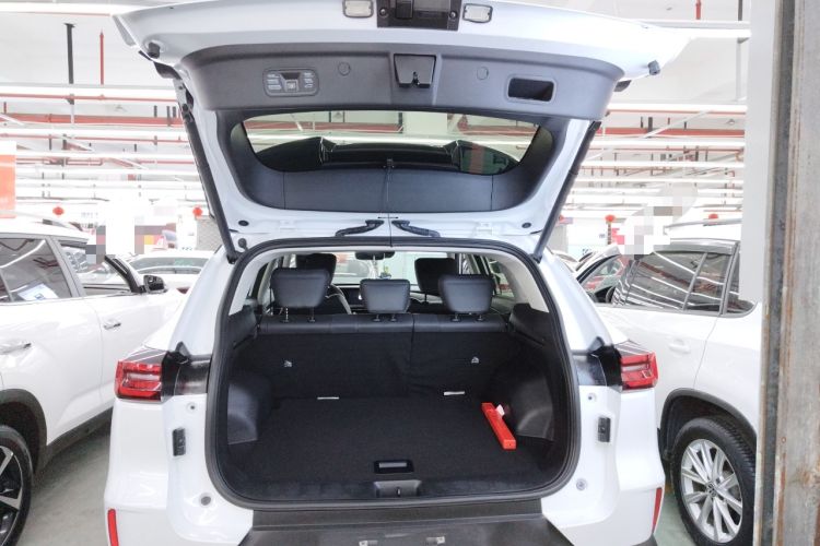 Used Dongfeng Aeolus Huge 2022 Mach Dual-Motor 1.5T MHD Dare-to-Dream Edition
