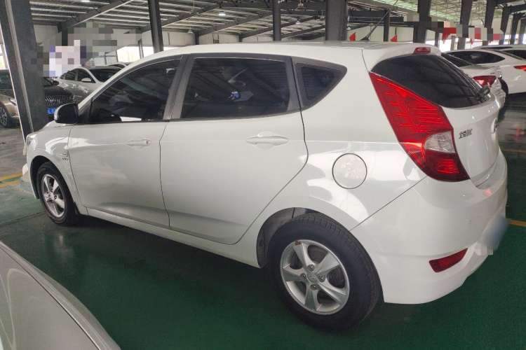 Used Hyundai Verna Ray 2014 1.4L Manual GLX
