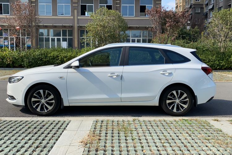 Used Buick Excelle GX 2018 18T Automatic Elite Model
