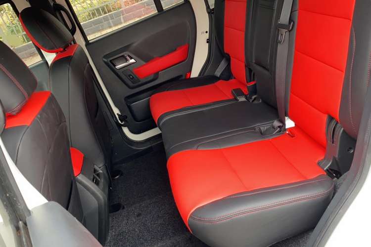 Used BAIC Off-Road BJ40 2016 40L 2.0T Manual Two-Wheel Drive Luxury Edition