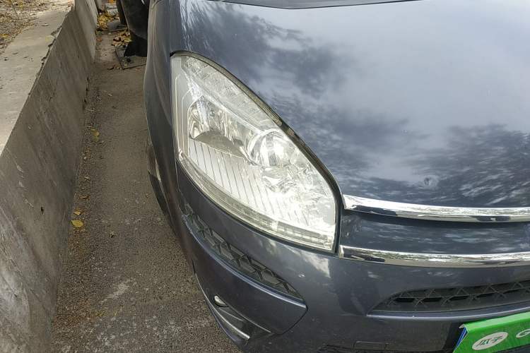 Used Citroen C4 Picasso 2009 Grand 2.0L Comfort Model Right Front Headlight