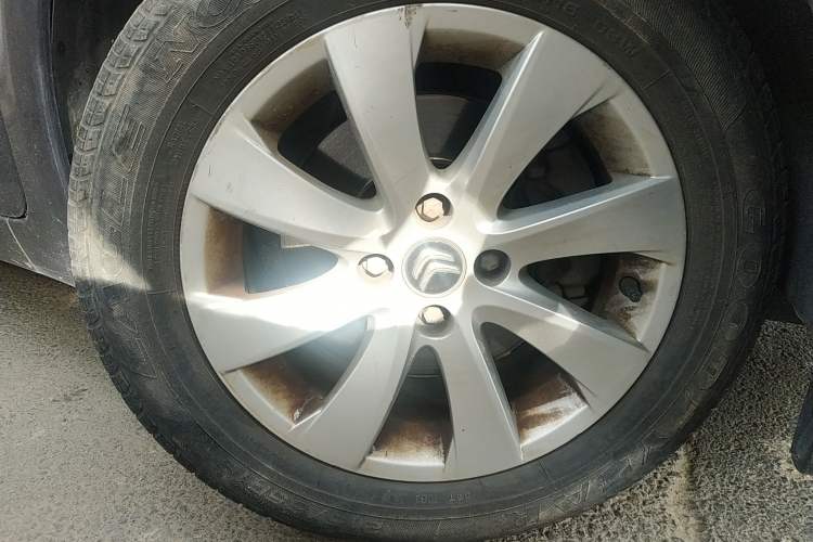 Used Citroen C4 Picasso 2009 Grand 2.0L Comfort Model Right Front Wheel Hub