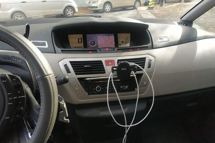 Used Citroen C4 Picasso 2009 Grand 2.0L Comfort Model Audio And AC Panel