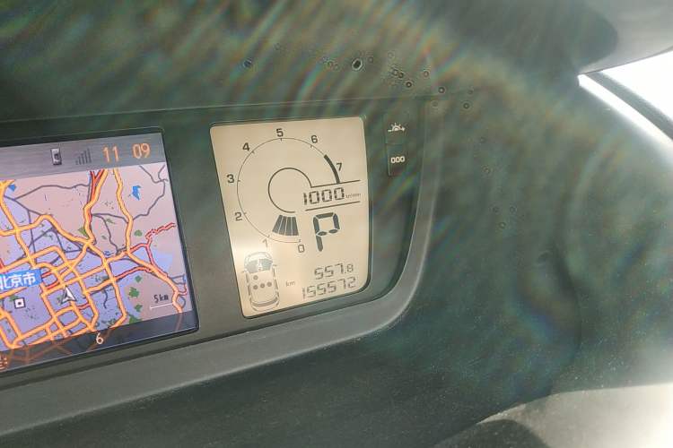 Used Citroen C4 Picasso 2009 Grand 2.0L Comfort Model Odometer Close Up