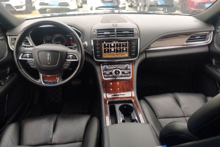 Used Lincoln Continental 2017 2.0T Two-Wheel Drive Deluxe Edition
