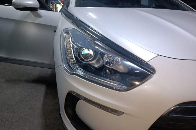 Used DS 5 2013 1.6T Elegant Edition THP160
