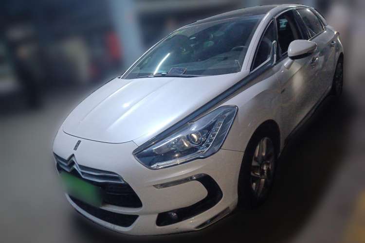 Used DS 5 2013 1.6T Elegant Edition THP160