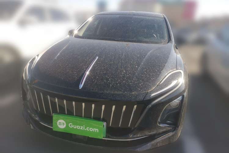 Used Hongqi E-QM5 2022 431 km Charge & Enjoy Edition