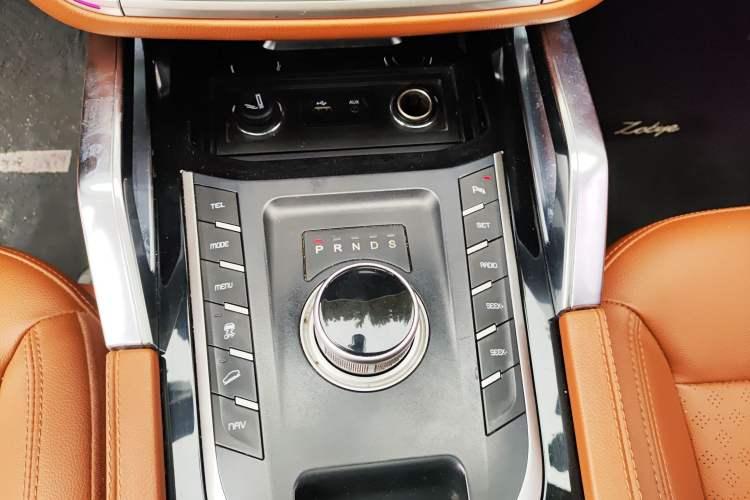 Used Zotye T700 2017 1.8T Dual-Clutch Prestige Model
