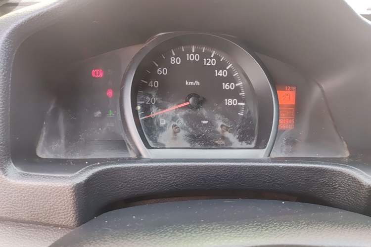 Used Nissan NV200 2013 1.6L Luxury Model China IV Standard