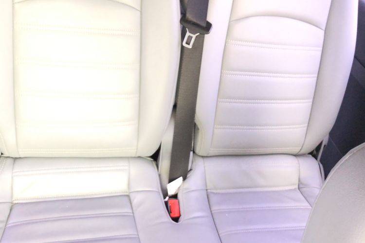 Used Mercedes-Benz Vito 2013 3.0L Elite Edition