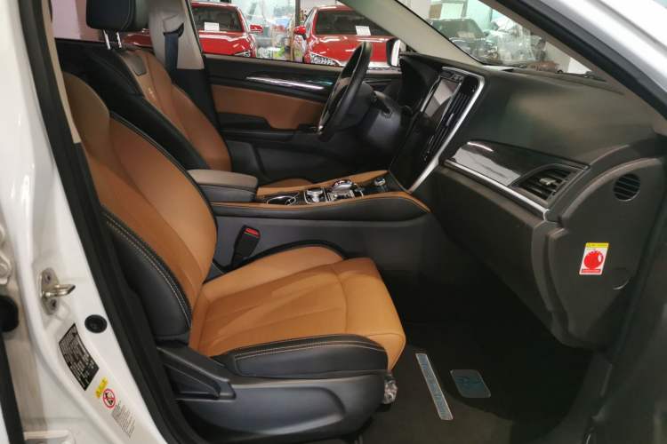 Used BYD Qin New Energy 2017 1.5T Luxury Model Right Front Seat