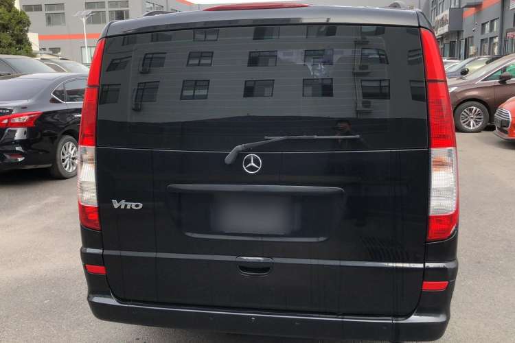 Used Mercedes-Benz Vito 2013 3.0L Elite Edition