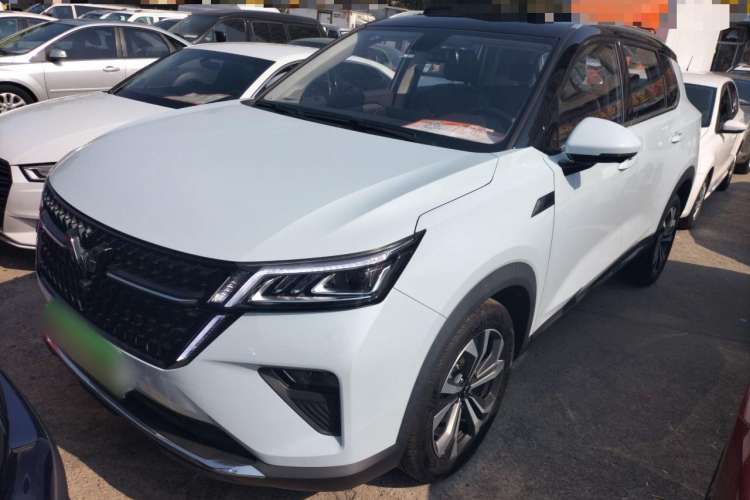 Used Wuling Asta 2022 2.0L DHT Electric-Speed Version