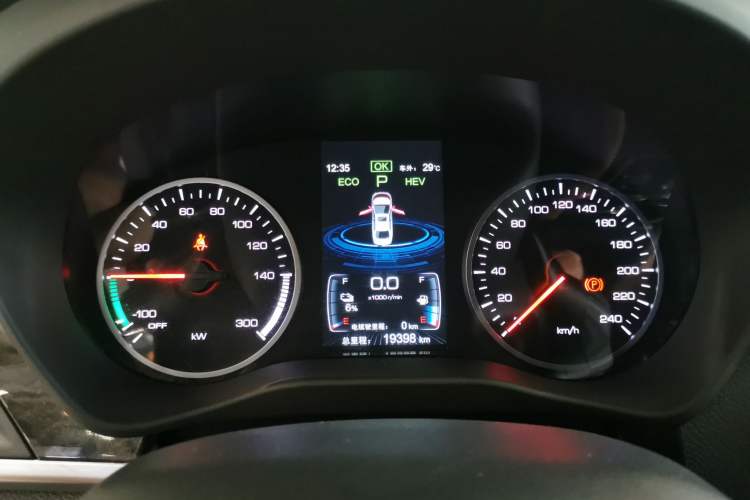Used BYD Qin New Energy 2017 1.5T Luxury Model Instrument Cluster