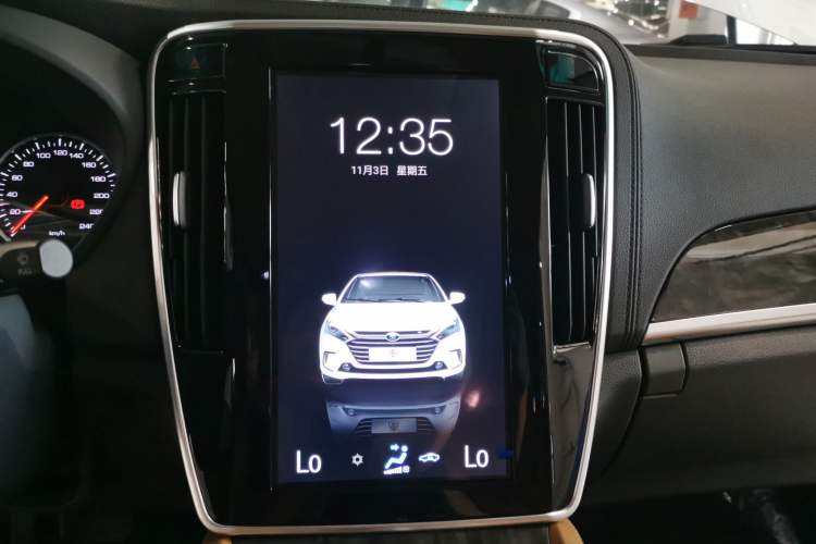 Used BYD Qin New Energy 2017 1.5T Luxury Model Audio And AC Panel