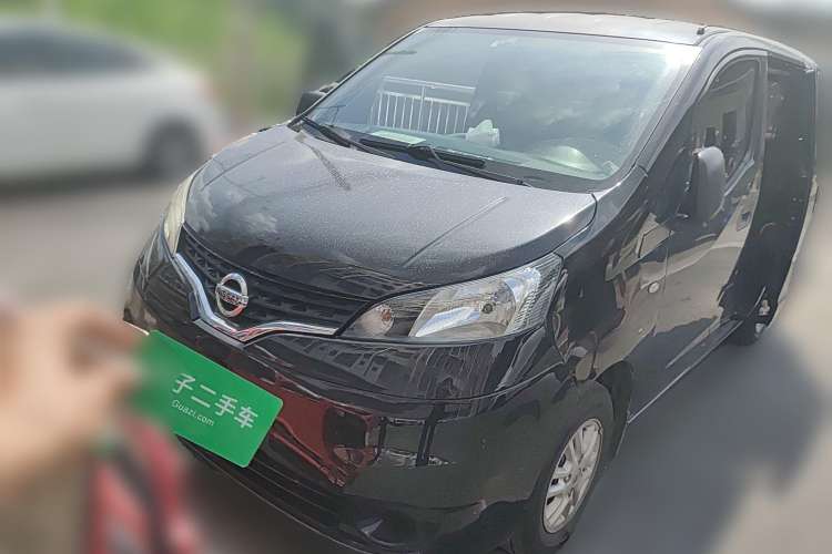 Used Nissan NV200 2013 1.6L Luxury Model China IV Standard