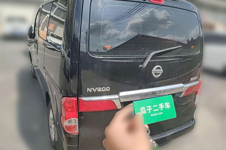 Used Nissan NV200 2013 1.6L Luxury Model China IV Standard