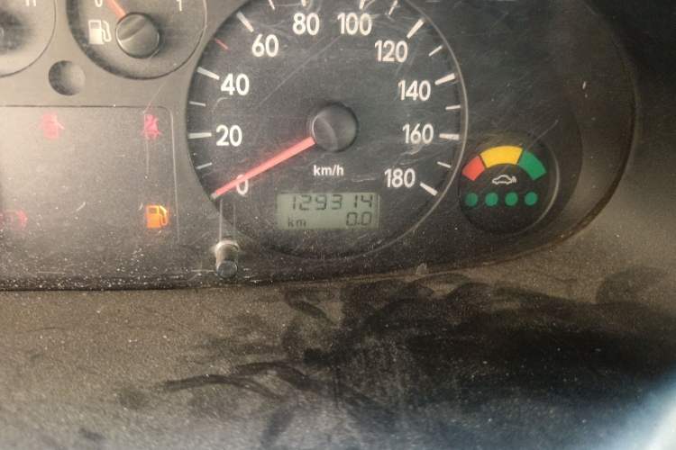 Used JAC Refine 2015 2.0L Shuttle Gasoline Long-Wheelbase Comfort Version HFC4GA3-3D