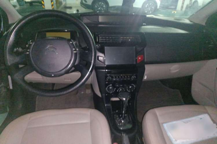 Used Citroen C-Quatre 2013 Sedan 1.6L Automatic Prestige Model Center Console