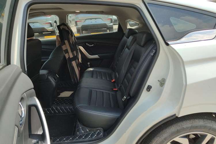 Used Venucia T90 2017 2.0L CVT Smart Edition