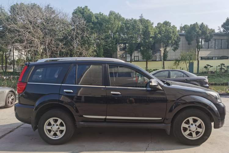 Used Haval H5 Classic 2013 Zhizun Edition 2.0T Manual Two-Wheel Drive Entry-Level Model