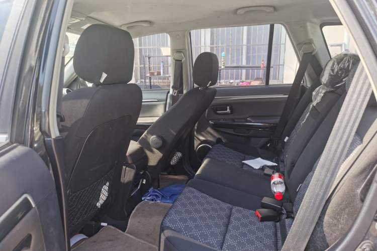 Used Haval H5 Classic 2013 Zhizun Edition 2.0T Manual Two-Wheel Drive Entry-Level Model