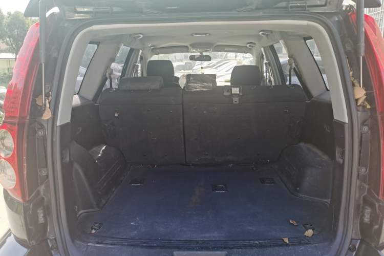 Used Haval H5 Classic 2013 Zhizun Edition 2.0T Manual Two-Wheel Drive Entry-Level Model